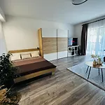 Gabi Apartman Lägenhet