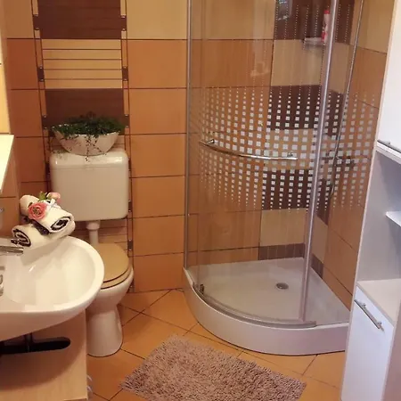 Apartment Gabi Apartman *